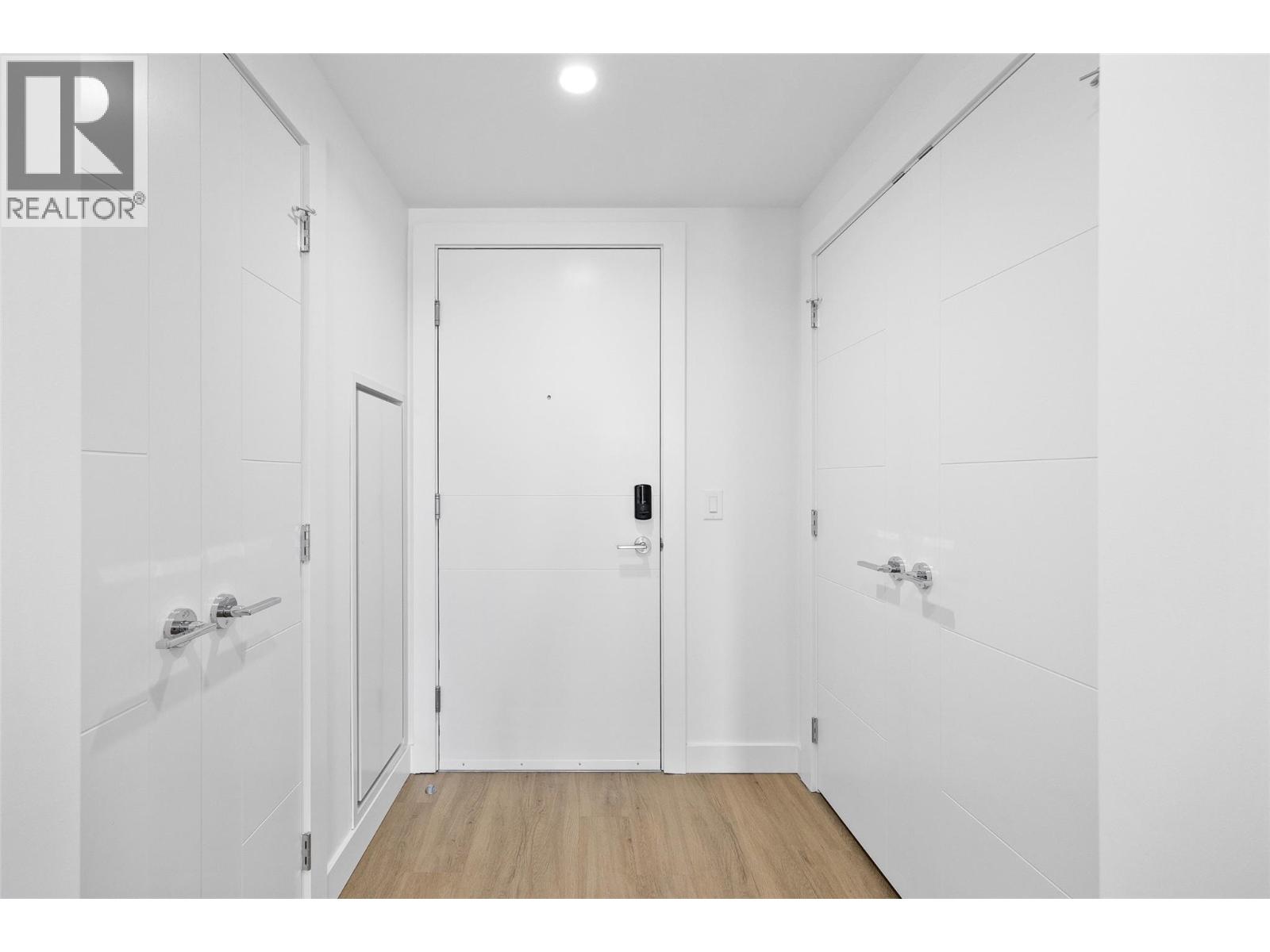 803 3699 Capozzi Road, Kelowna