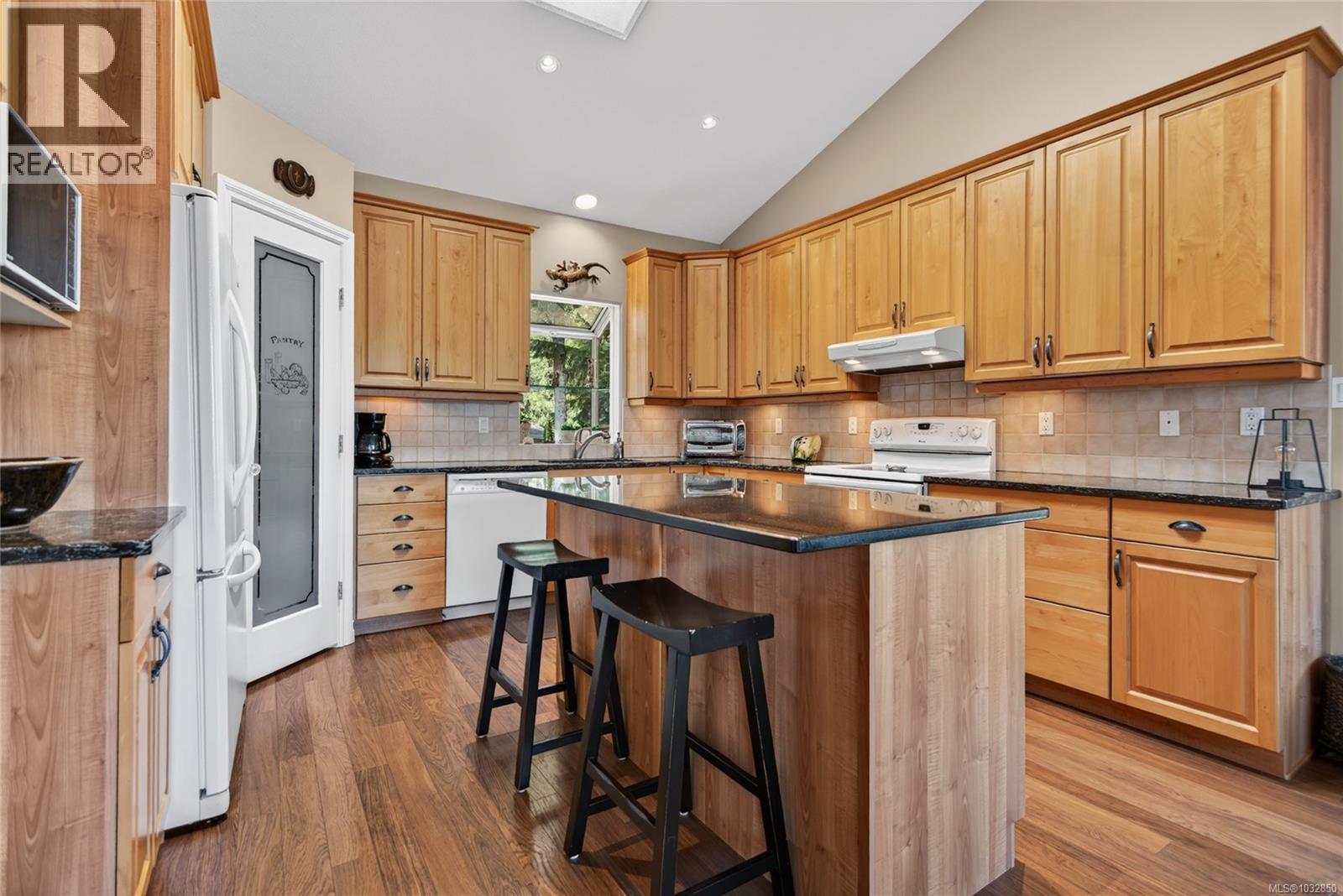 4594 Maple Guard Dr - 27