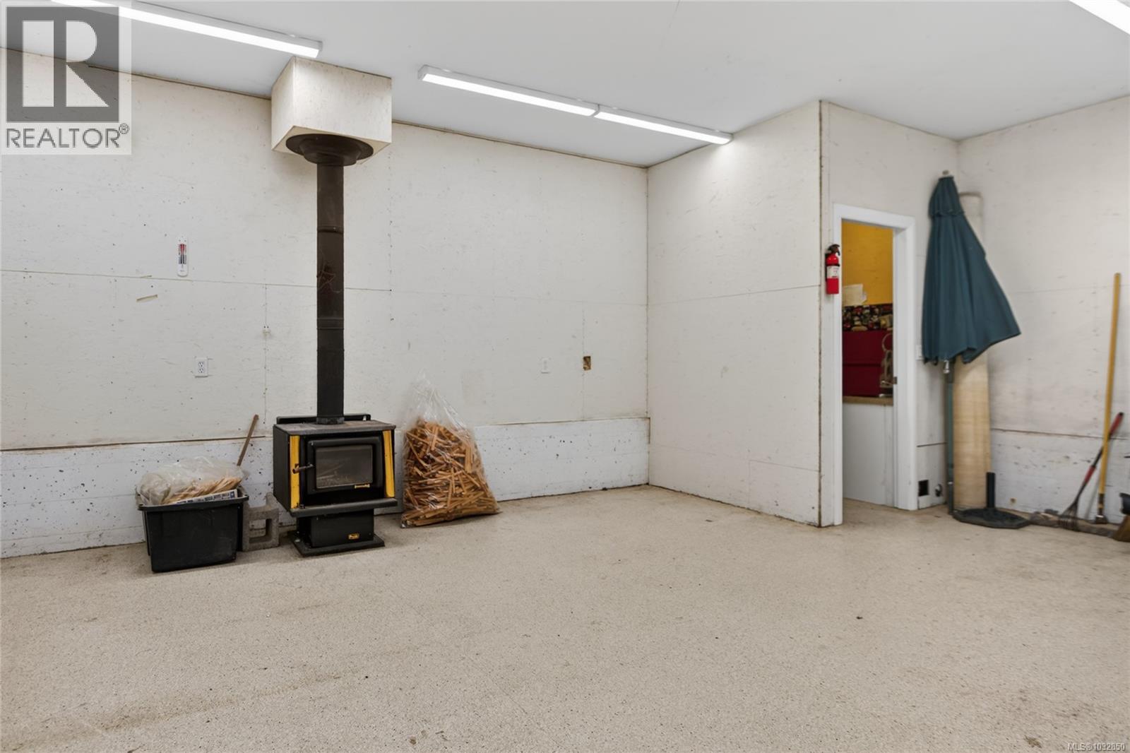 4594 Maple Guard Dr - 66