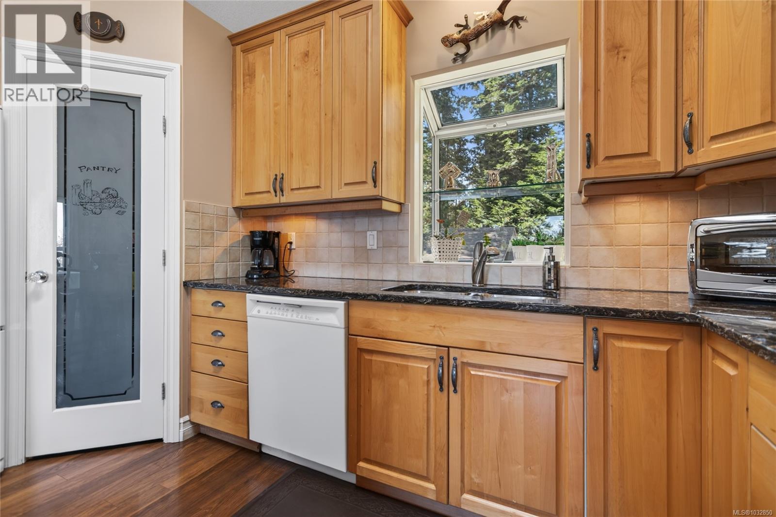 4594 Maple Guard Dr - 25