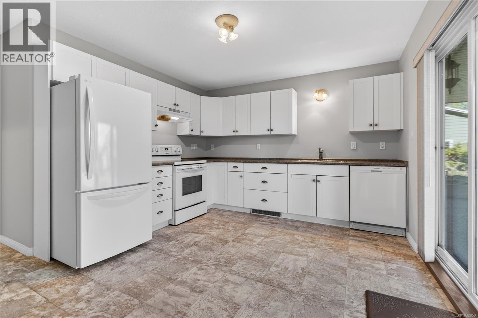 4594 Maple Guard Dr - 46