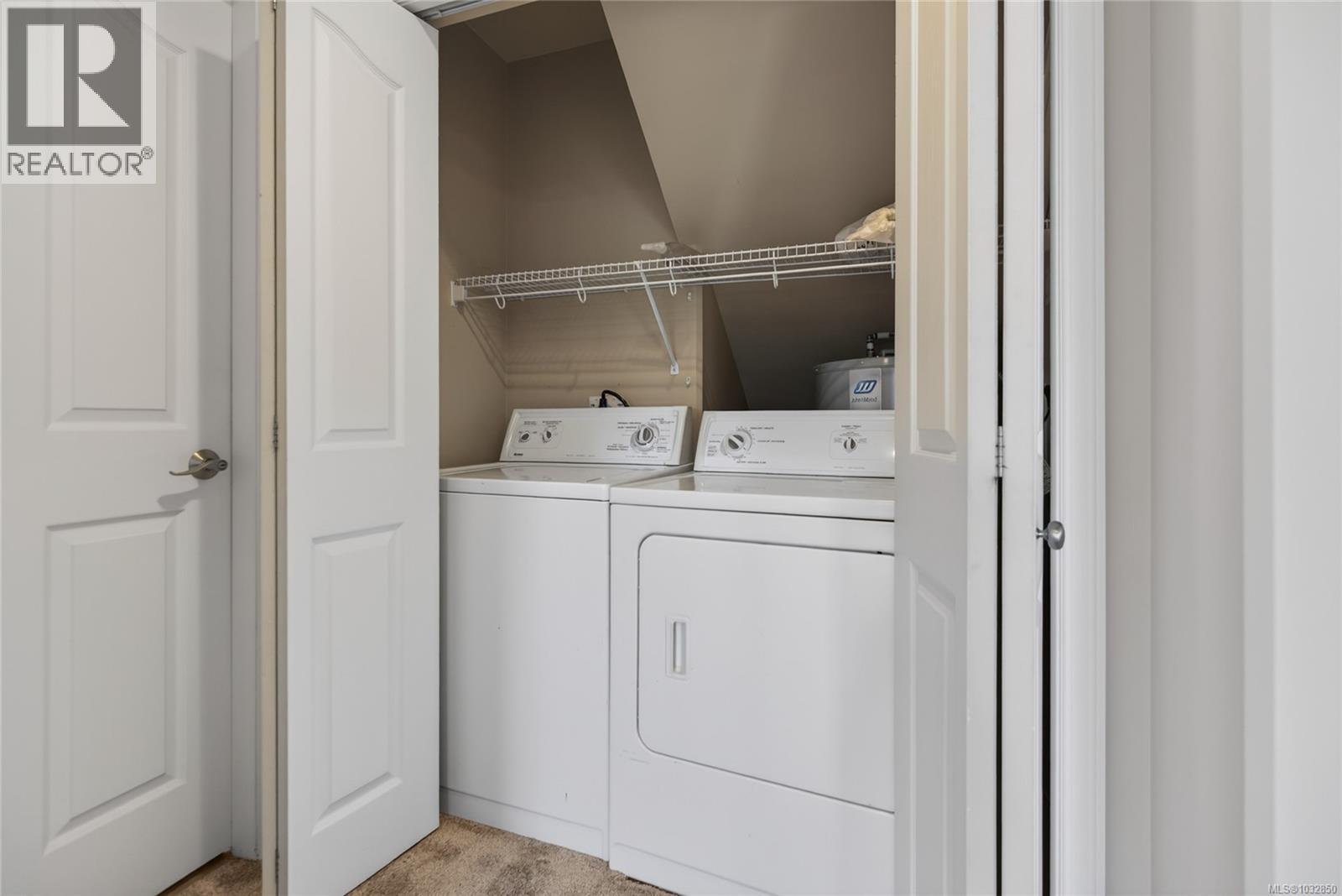 4594 Maple Guard Dr - 55