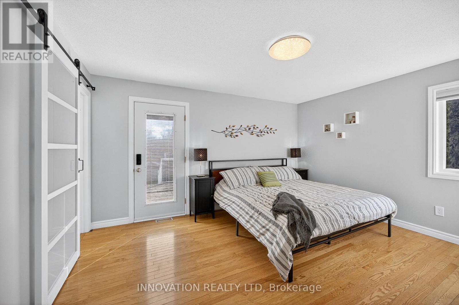 201 GREYSTONE CRESCENT - 16