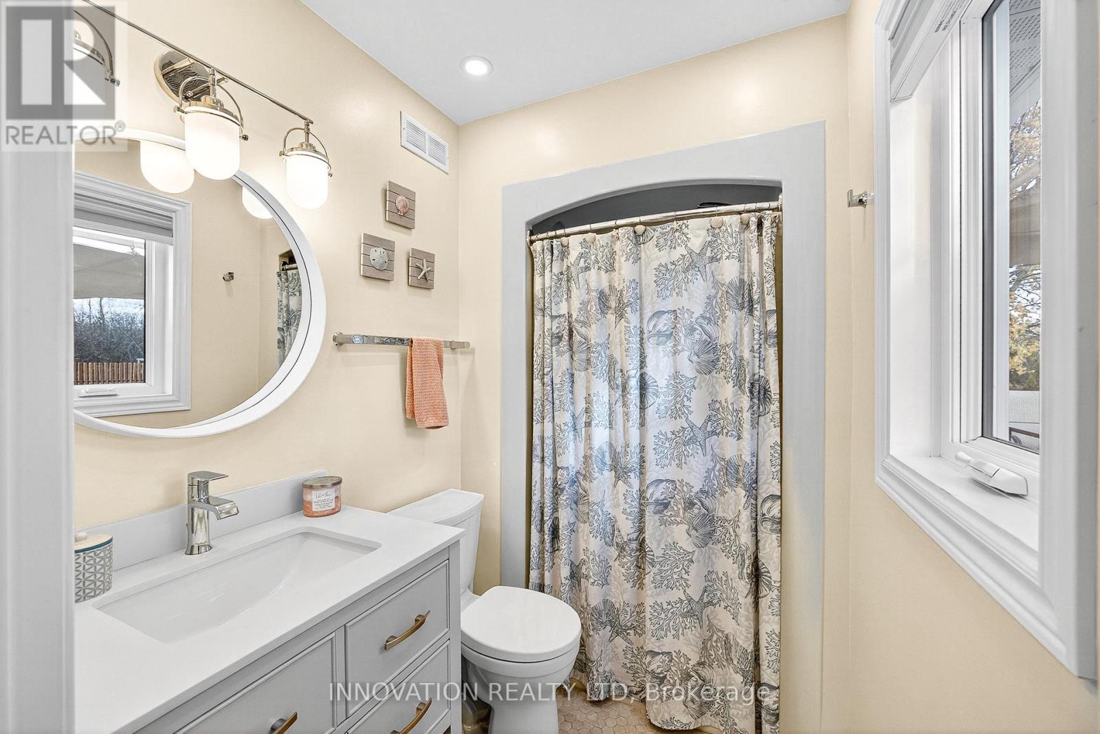 201 GREYSTONE CRESCENT - 18