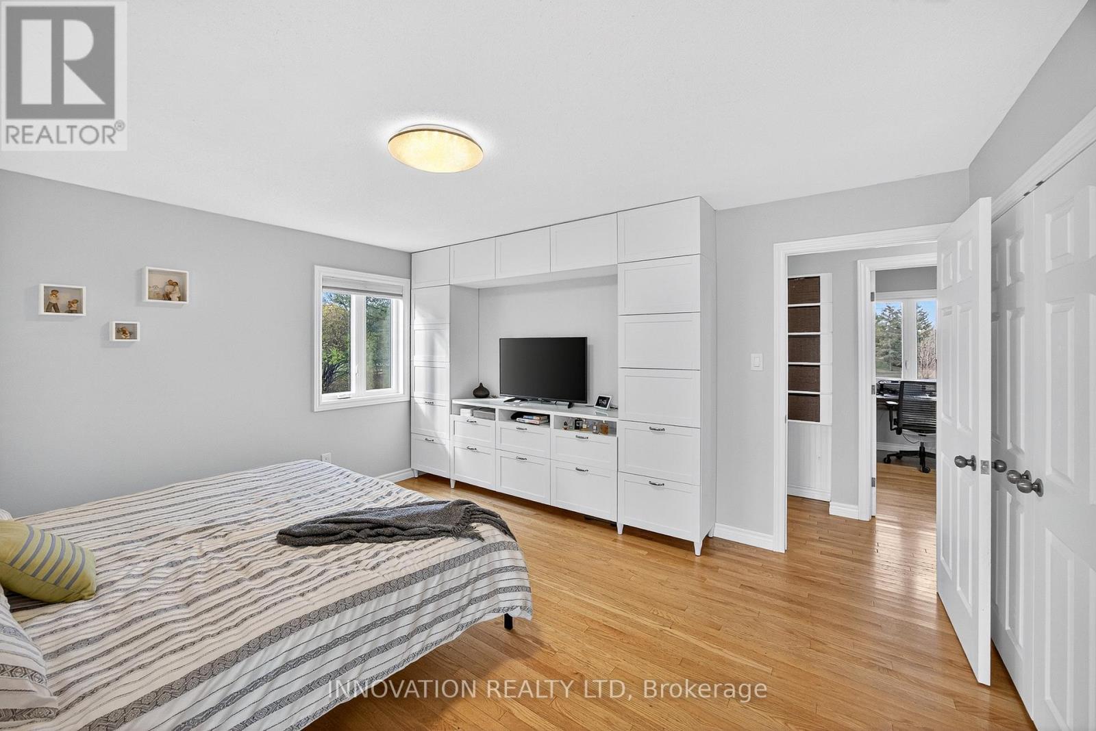 201 GREYSTONE CRESCENT — photo 17