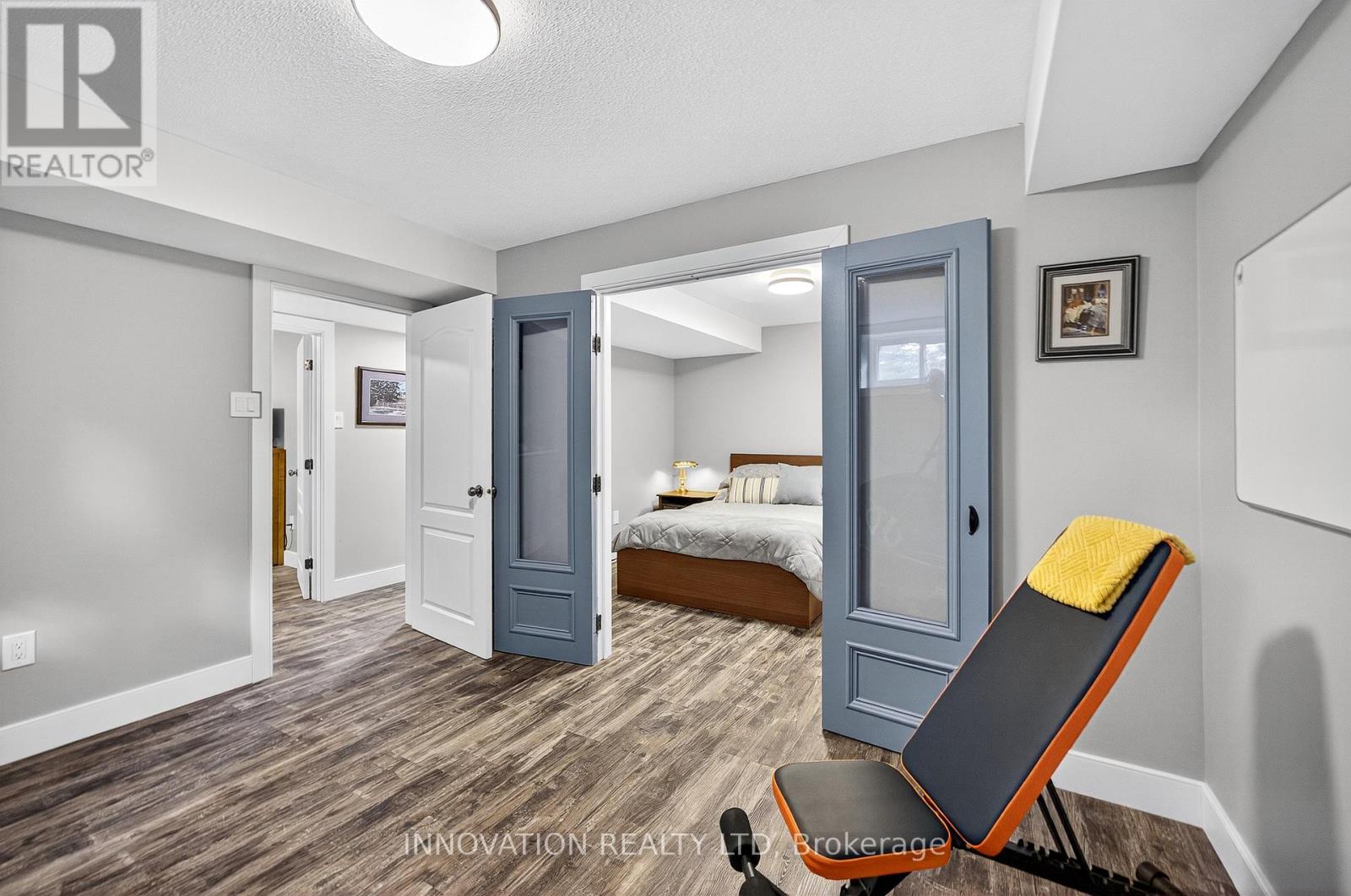 201 GREYSTONE CRESCENT — photo 29
