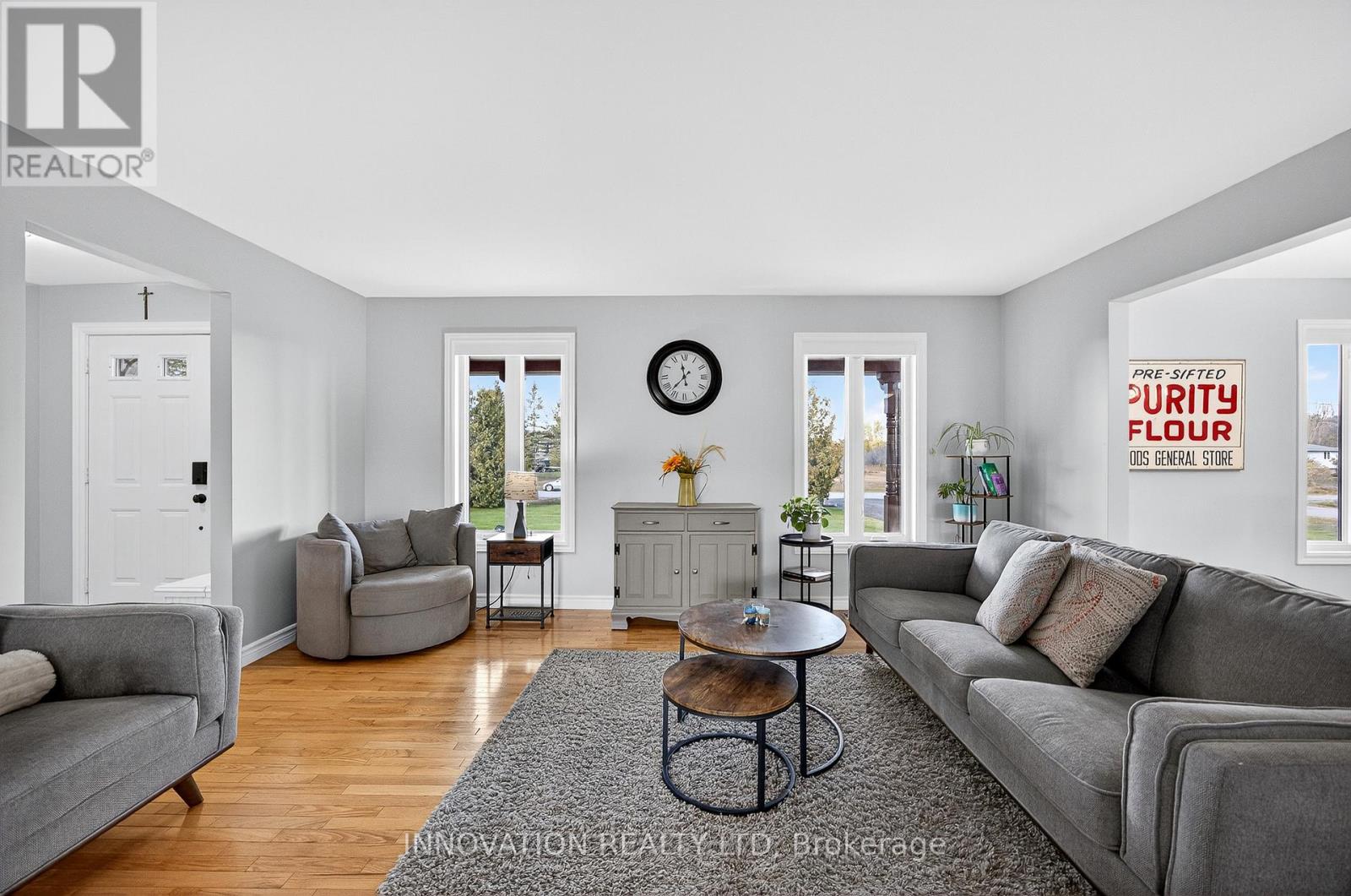 201 GREYSTONE CRESCENT — photo 6