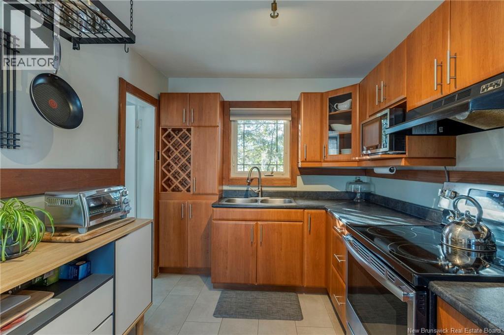 455 MAIN STREET - 20