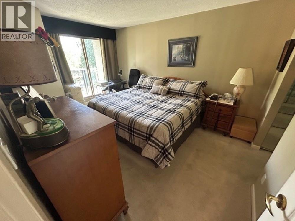 810 1327 E KEITH ROAD, North Vancouver