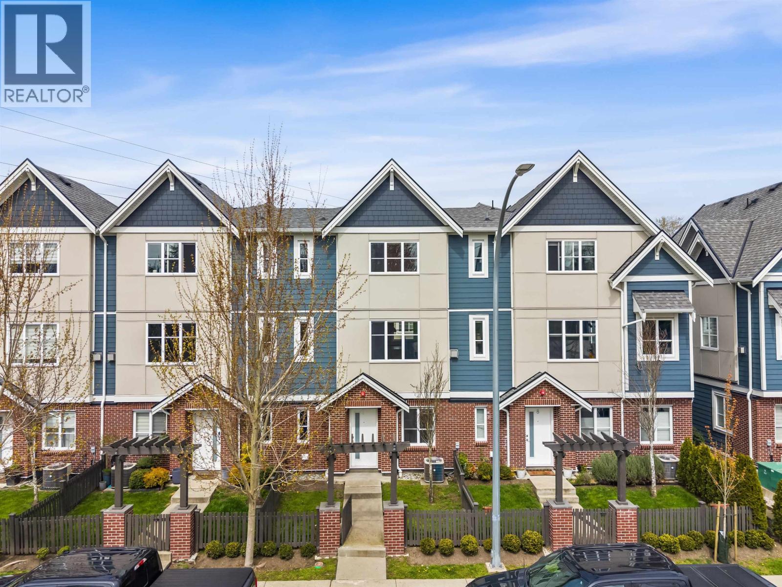 #7-5377 8A Avenue, Delta