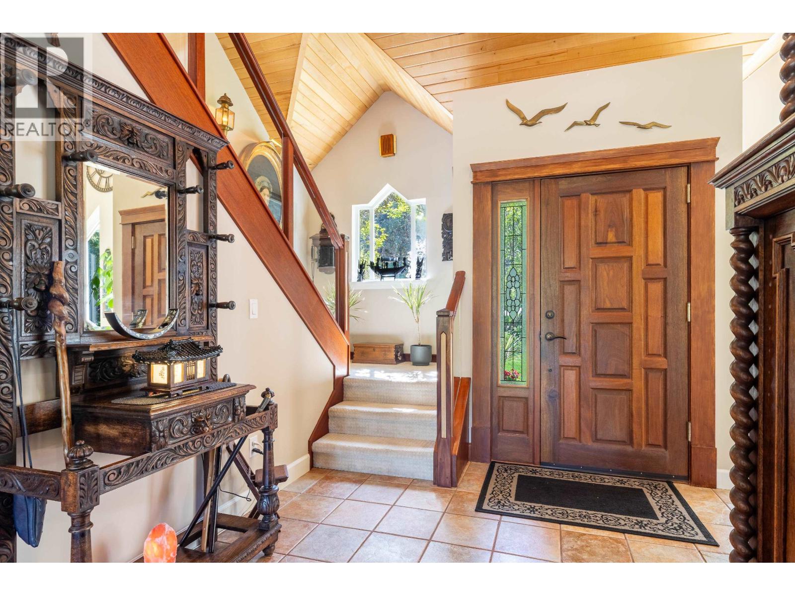 10040 WESCAN ROAD, Halfmoon Bay