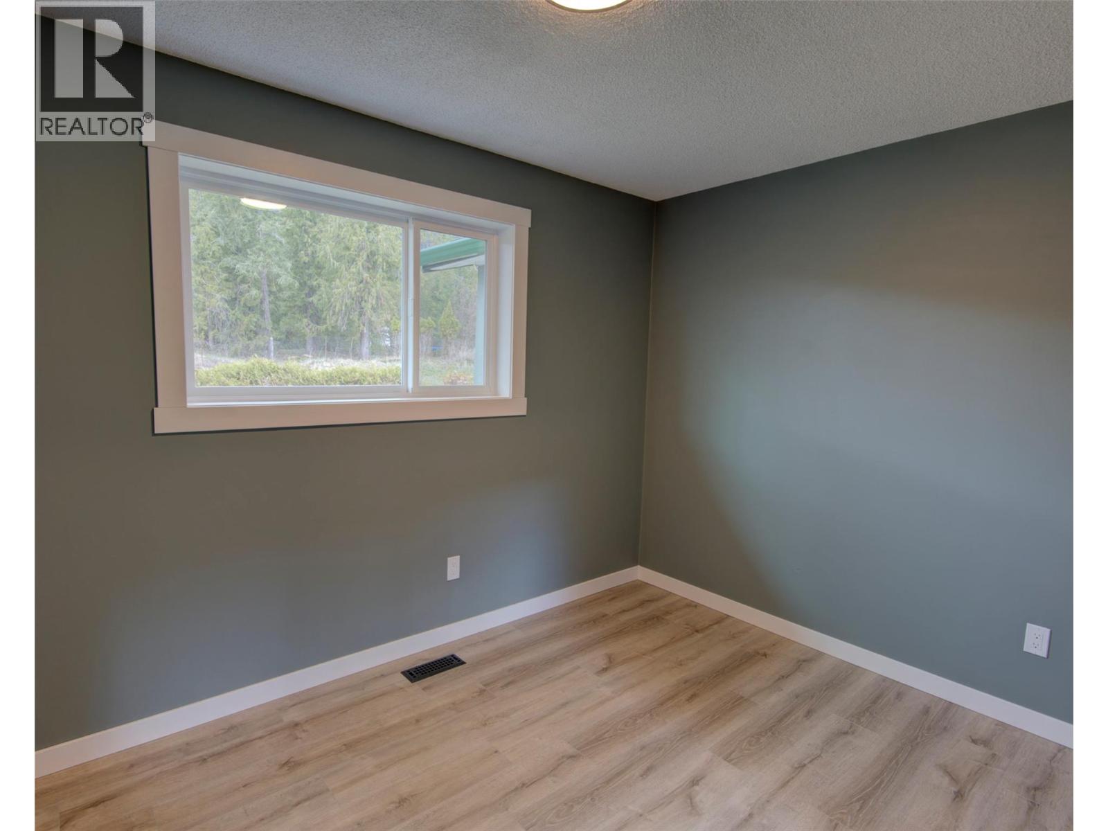 2755 Balsam Lane - 18