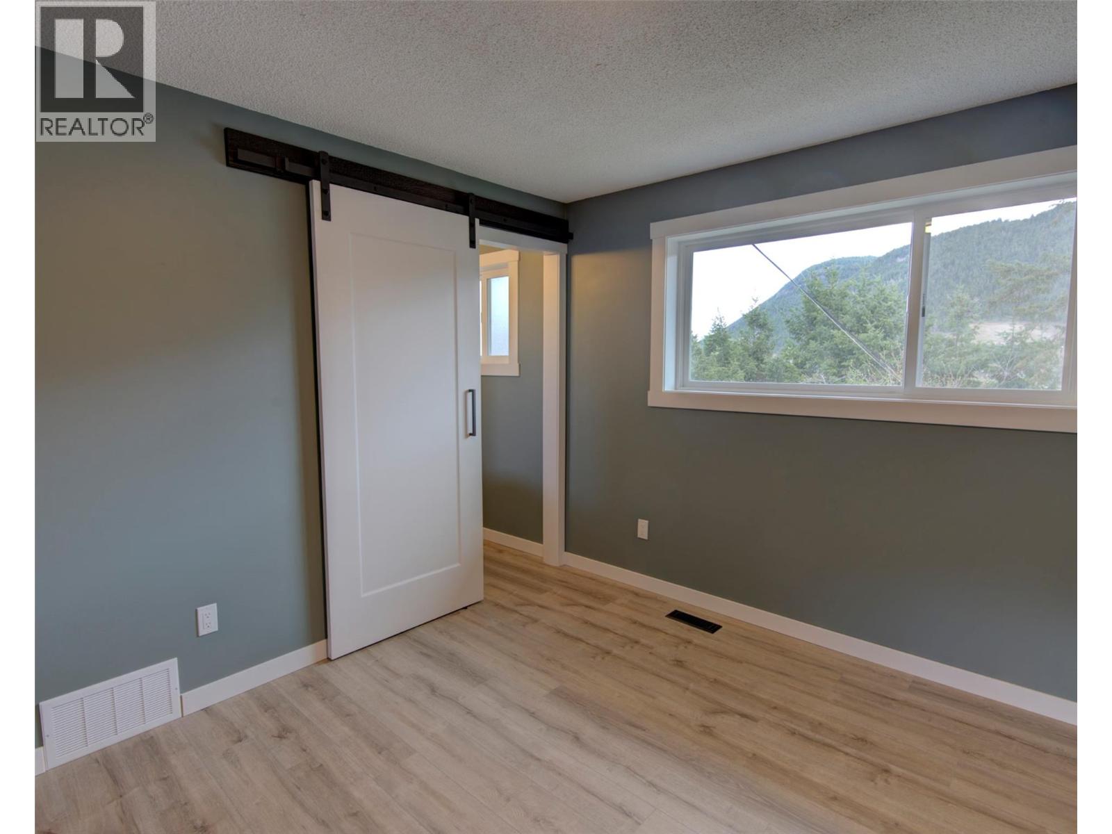 2755 Balsam Lane - 15