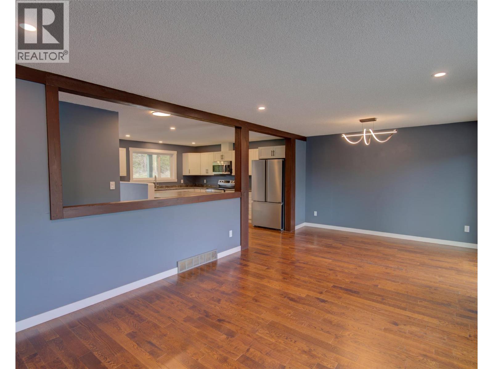 2755 Balsam Lane - 6