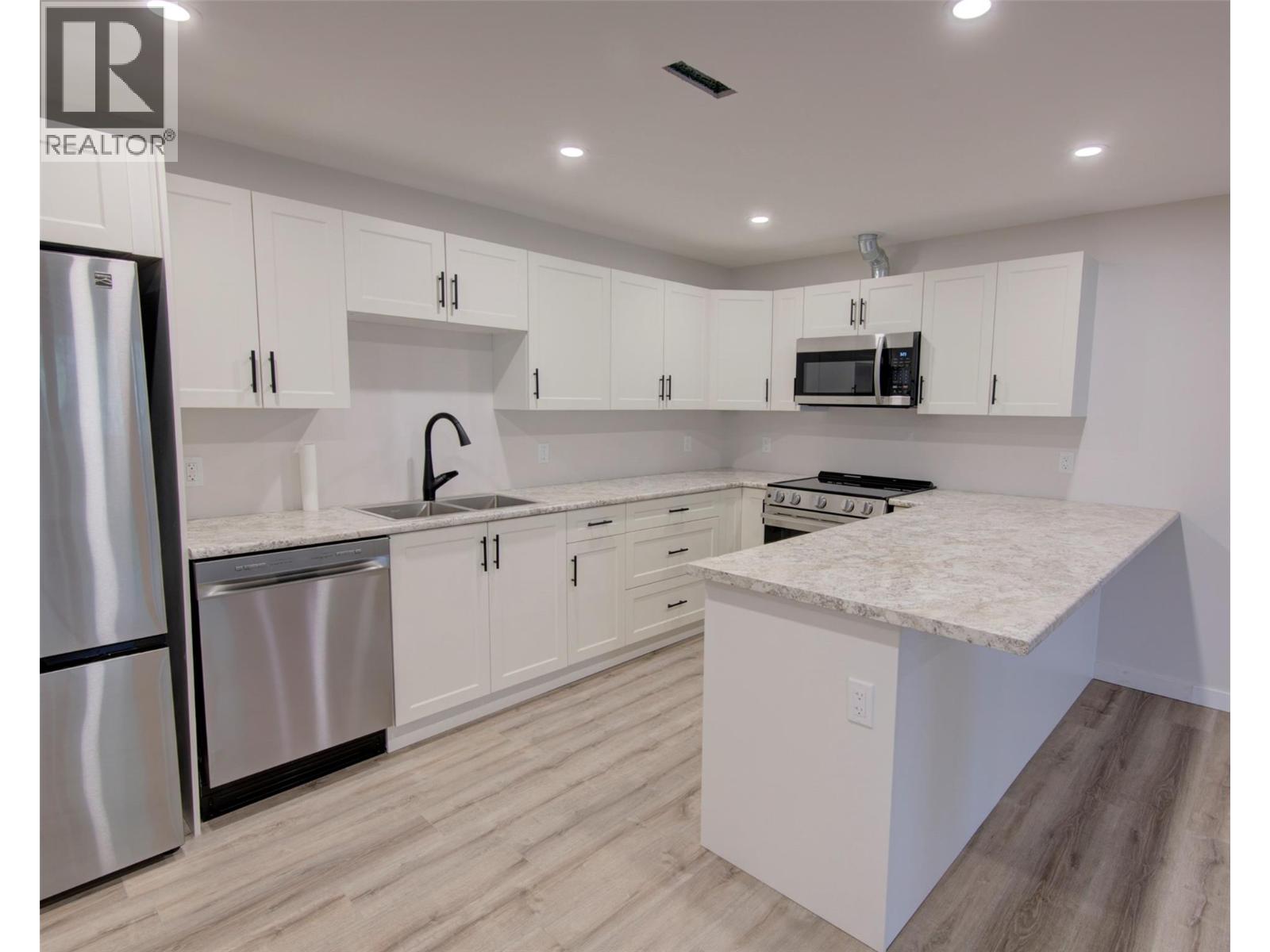 2755 Balsam Lane - 31