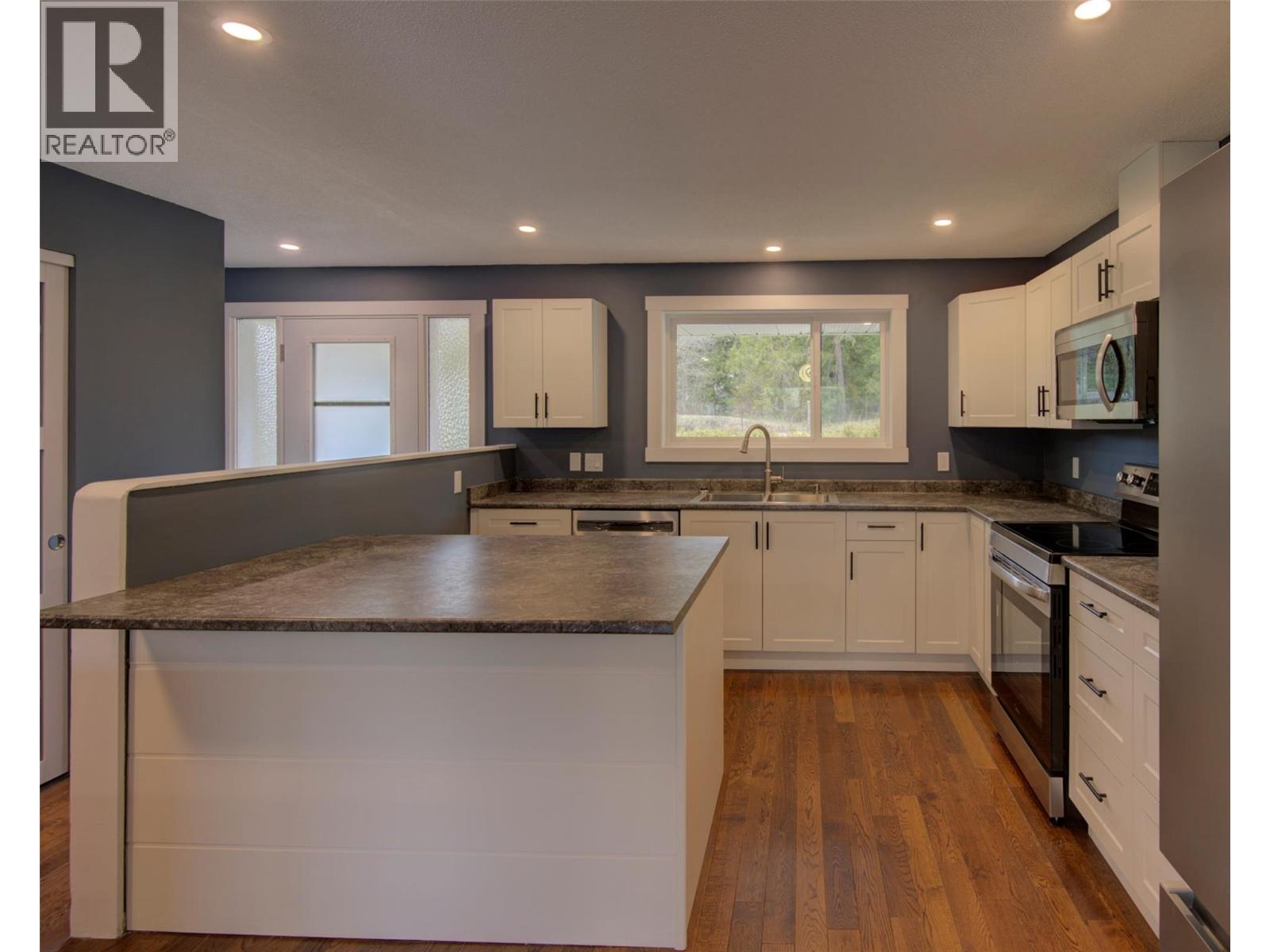 2755 Balsam Lane - 7