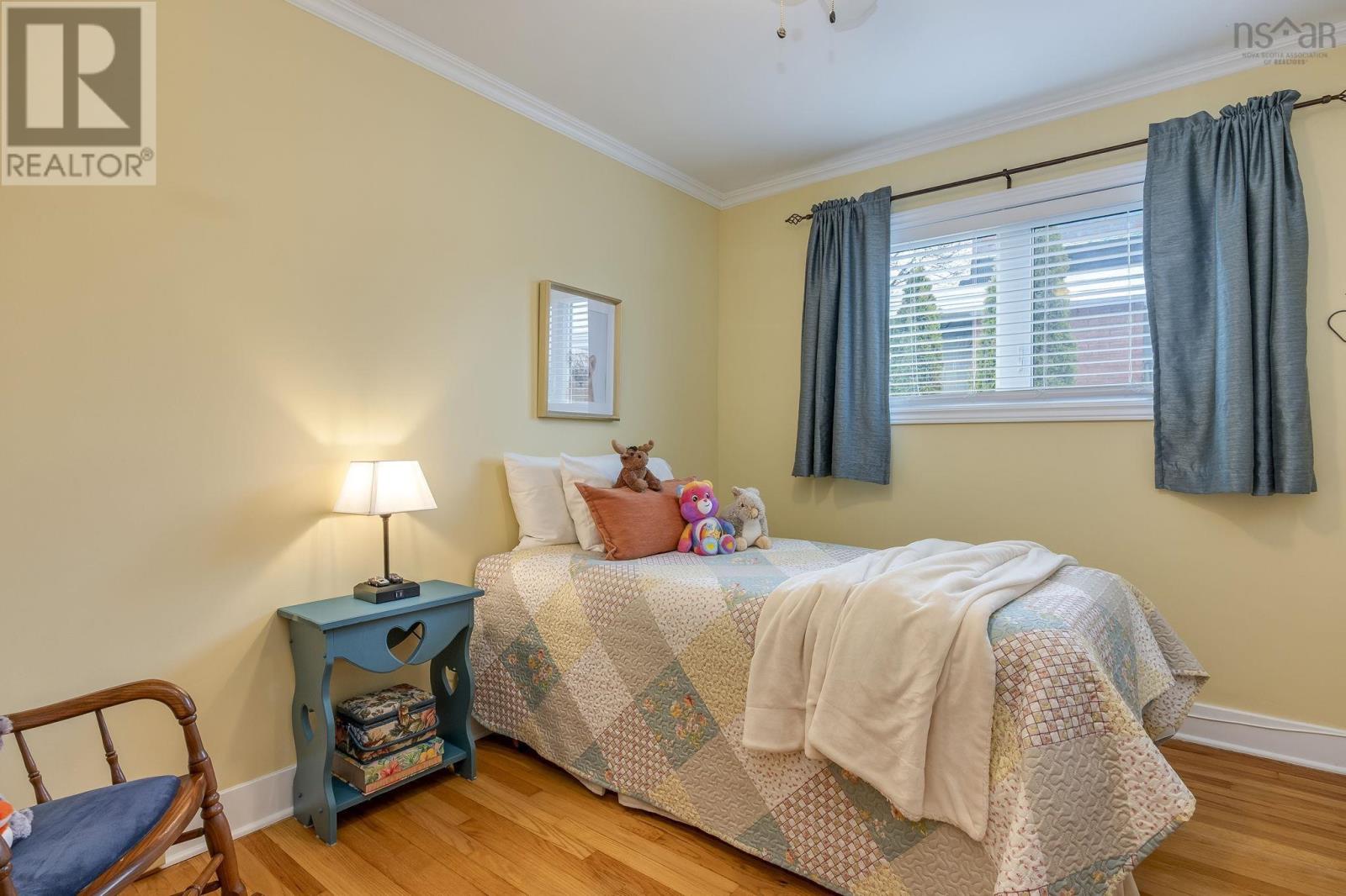 Property 23 of 45 of 21 Lawnsdale Drive