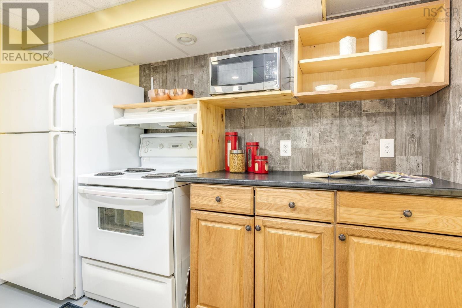 Property 33 of 45 of 21 Lawnsdale Drive