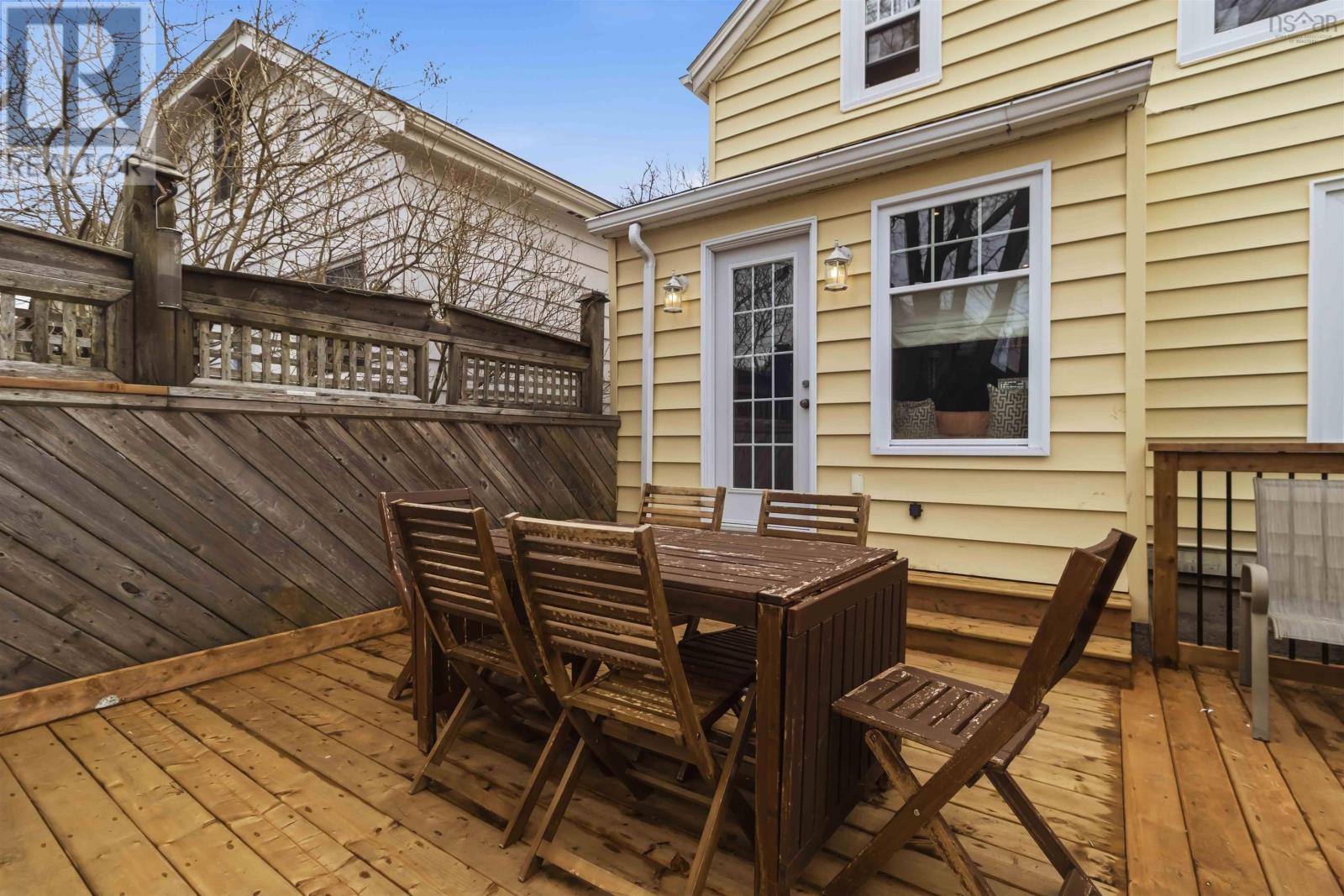 Property 37 of 49 of 1662 Walnut Street