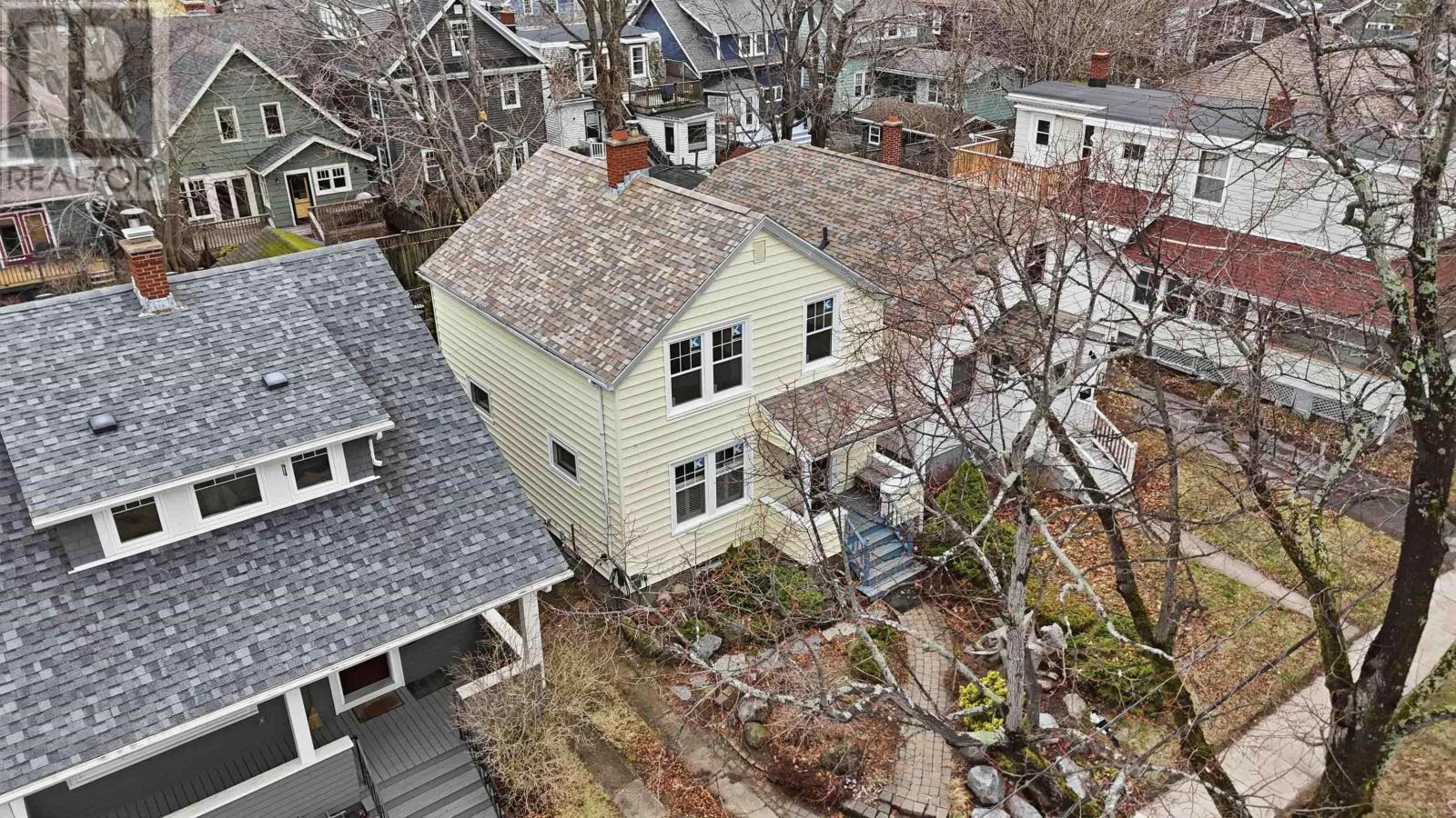 Property 48 of 49 of 1662 Walnut Street