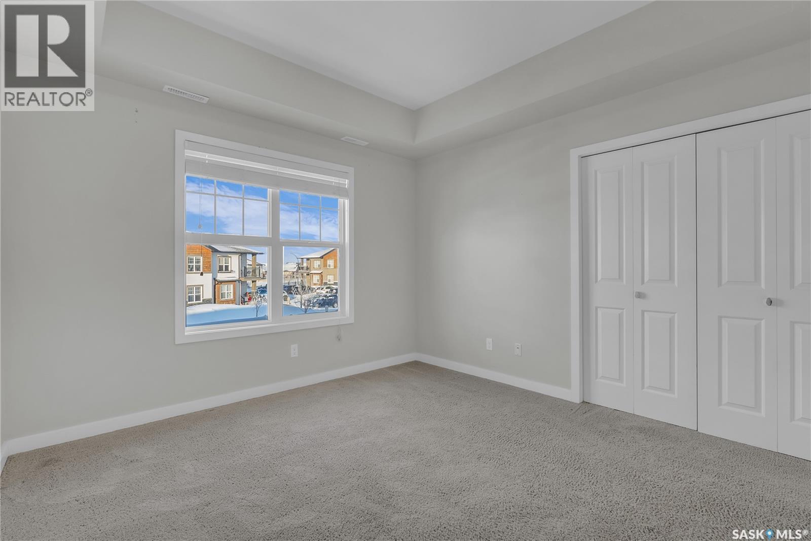 #304 2315 McClocklin ROAD - 18