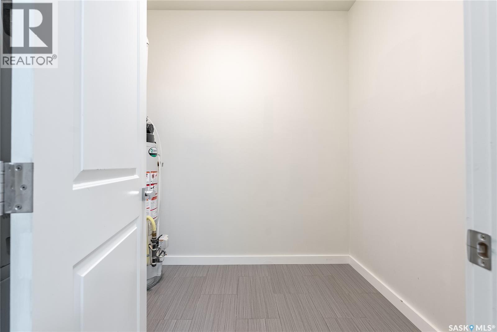 #304 2315 McClocklin ROAD - 21