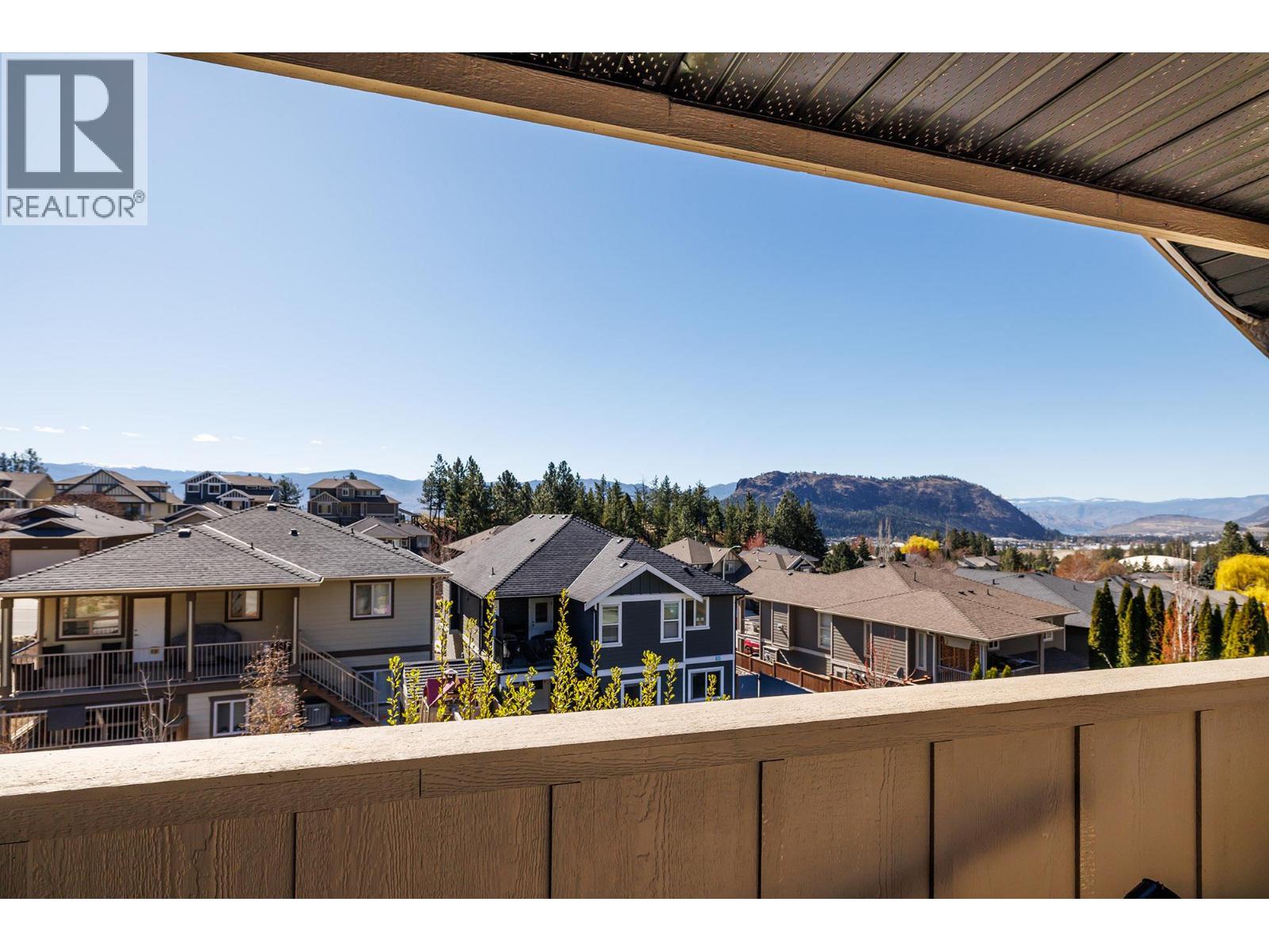  2054 Sunview Drive, West Kelowna