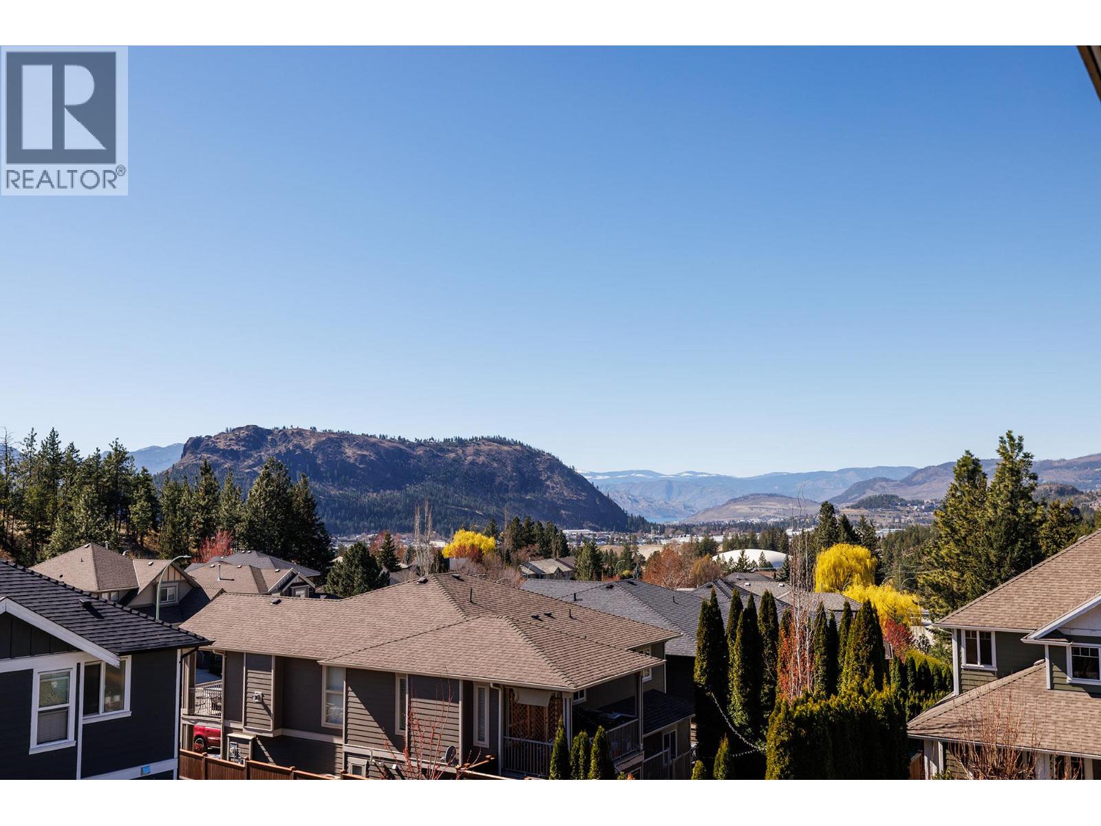  2054 Sunview Drive, West Kelowna