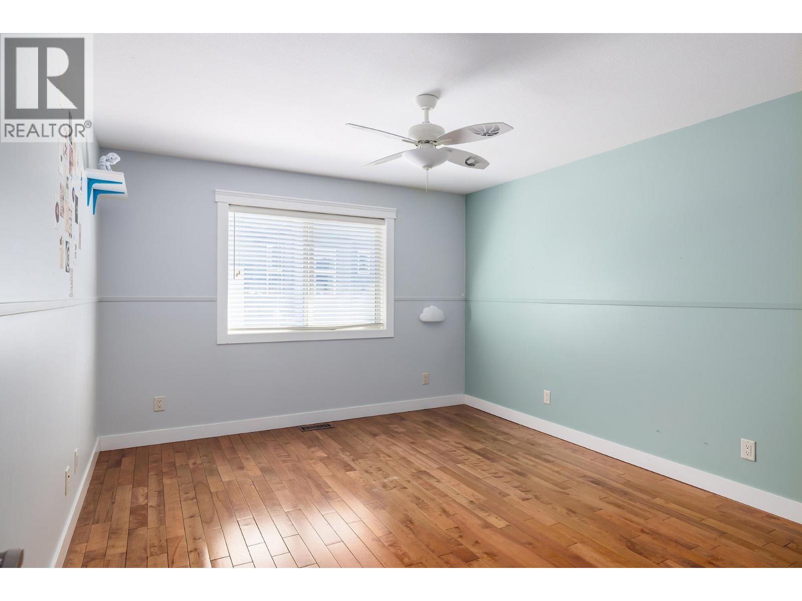  2054 Sunview Drive, West Kelowna