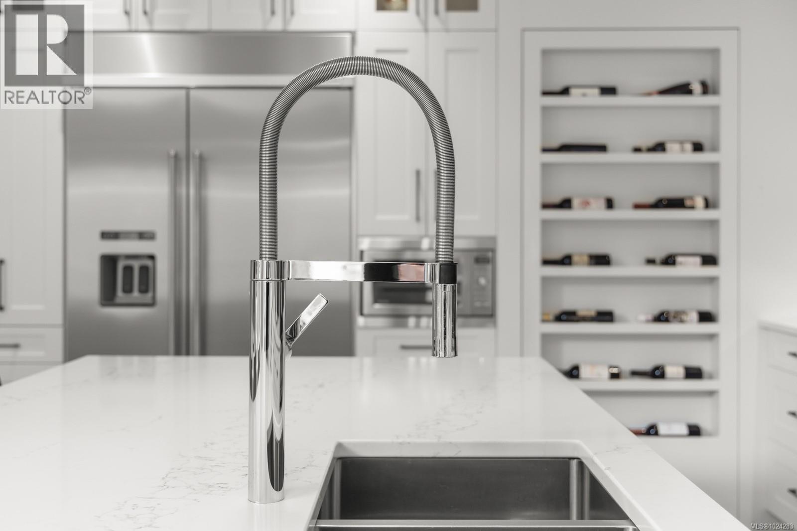  2149 Champions Way, Langford