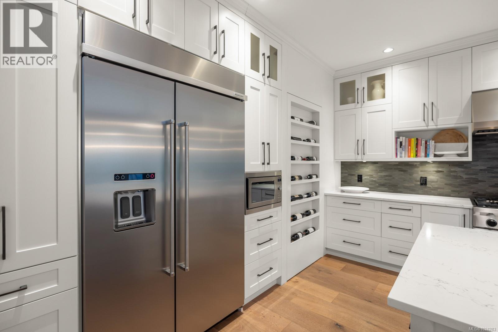  2149 Champions Way, Langford