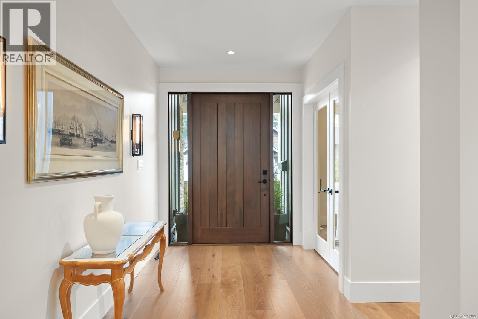  2149 Champions Way, Langford