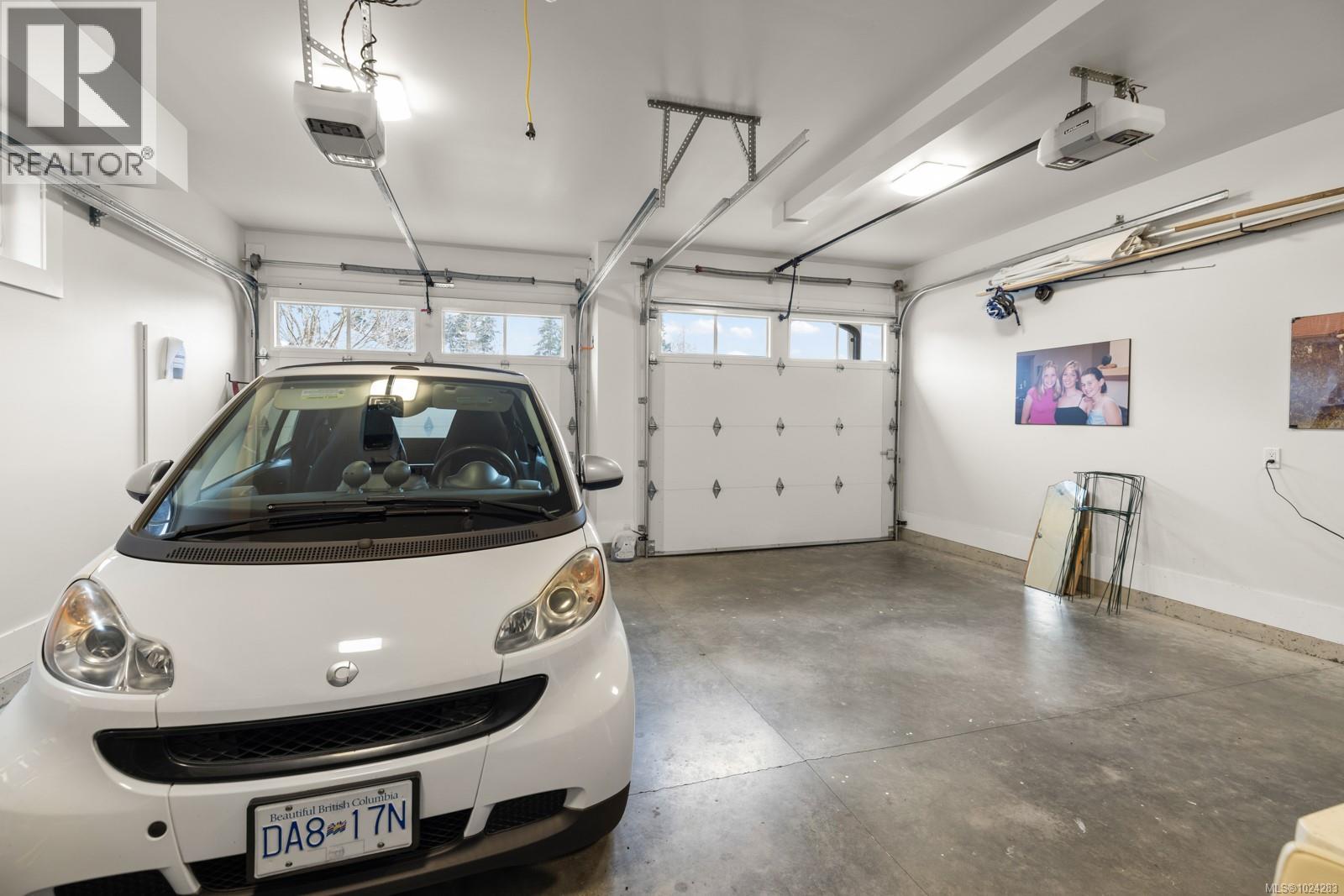  2149 Champions Way, Langford