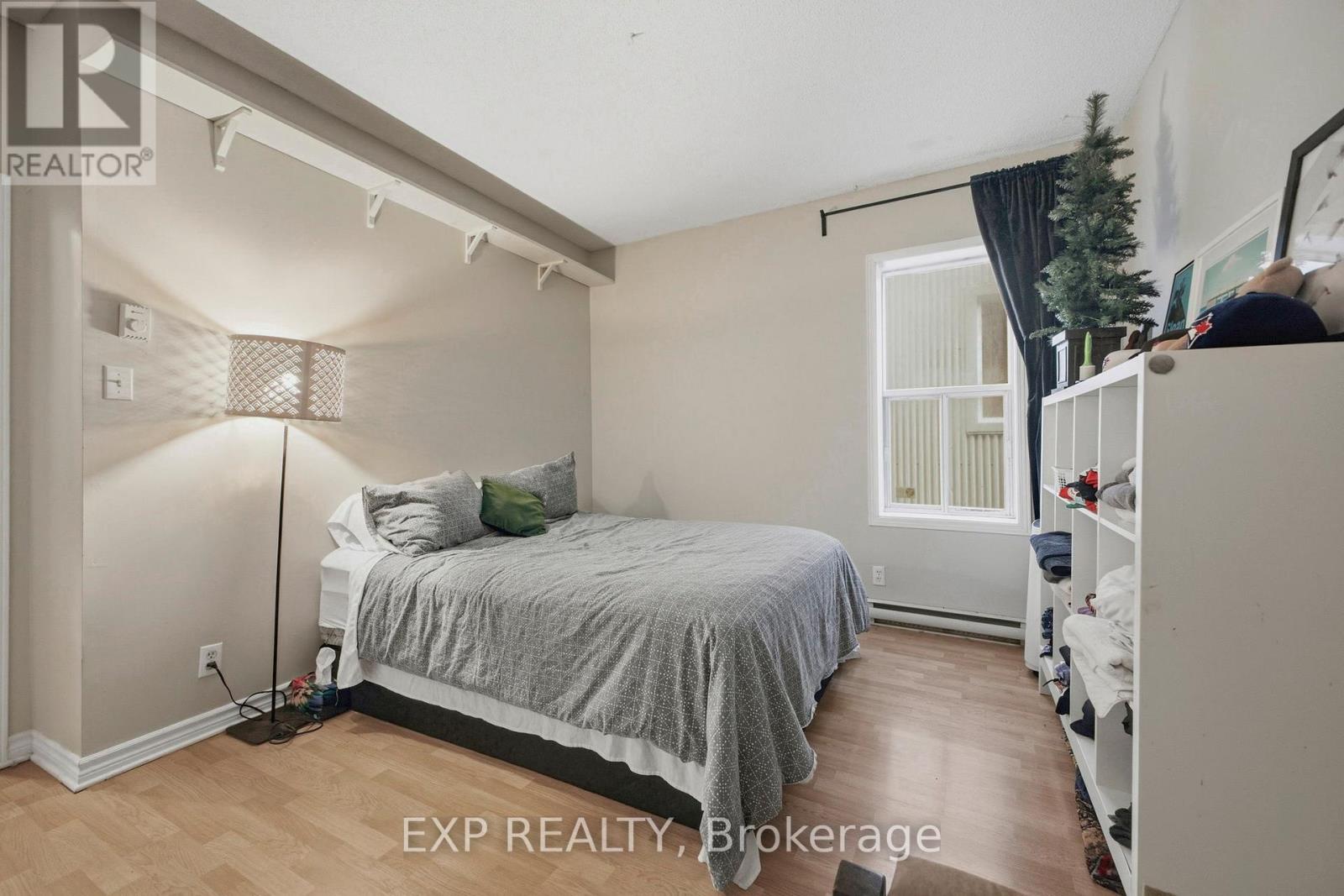 48 BOLTON STREET — photo 10