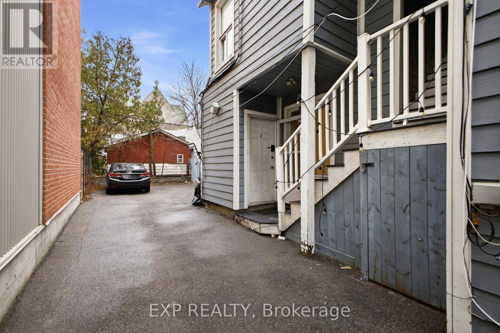 48 BOLTON STREET - 4