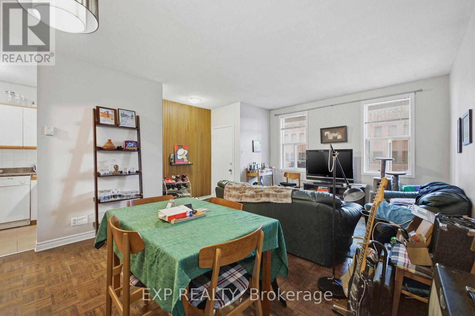 48 BOLTON STREET — photo 8