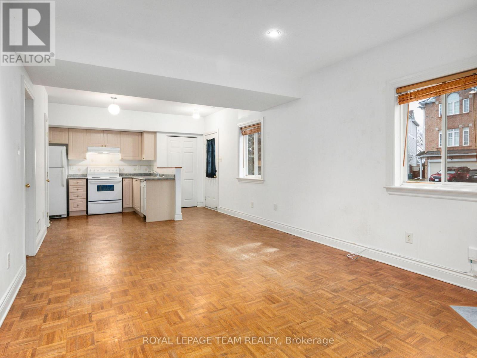 1 Bed, 1 Bath House for Rent in Ottawa – 51 CASTLE GLEN CRESCENT, Ottawa – MLS# X13022794 - Image 7