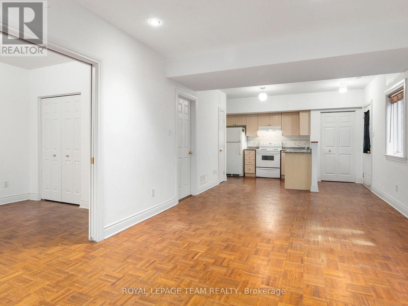 1 Bed, 1 Bath House for Rent in Ottawa – 51 CASTLE GLEN CRESCENT, Ottawa – MLS# X13022794 - Image 8