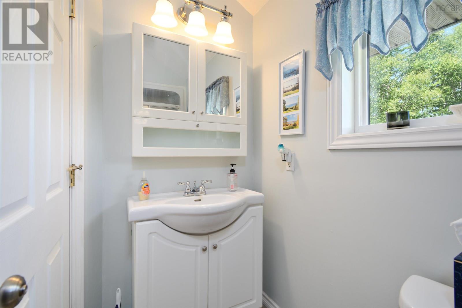 Property 22 of 50 of 11217 Kempt Head Road