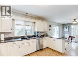 Family room - 21 Des Perdrix Court, Barachois, NB E4P7H6 Photo 6