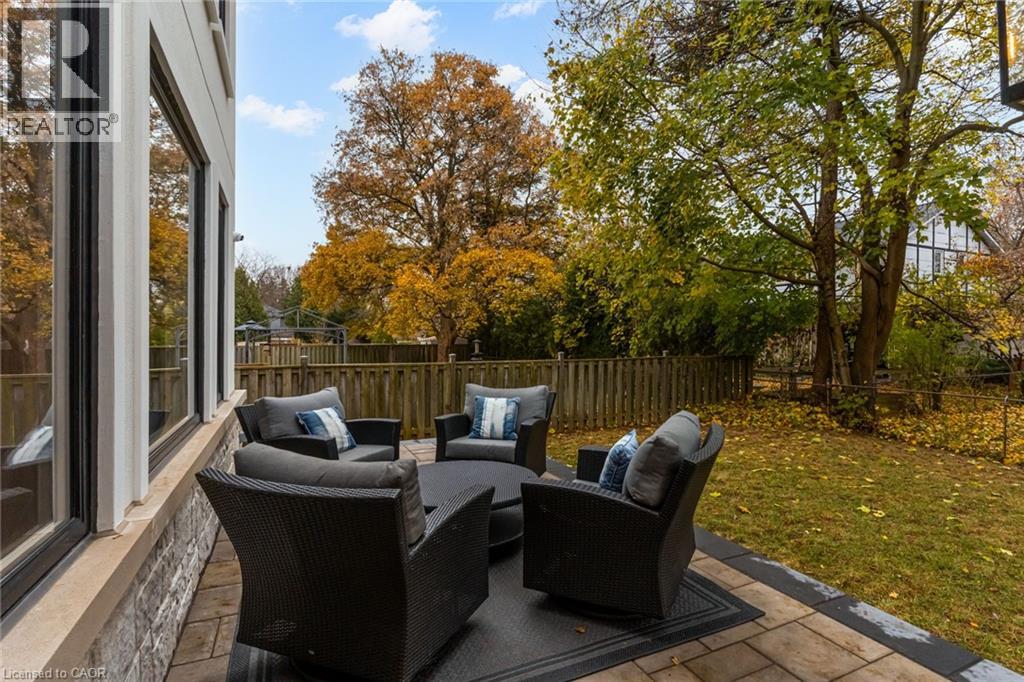 102 CUMMING Court, Ancaster, Ontario, L9G1V3 — Photo 46