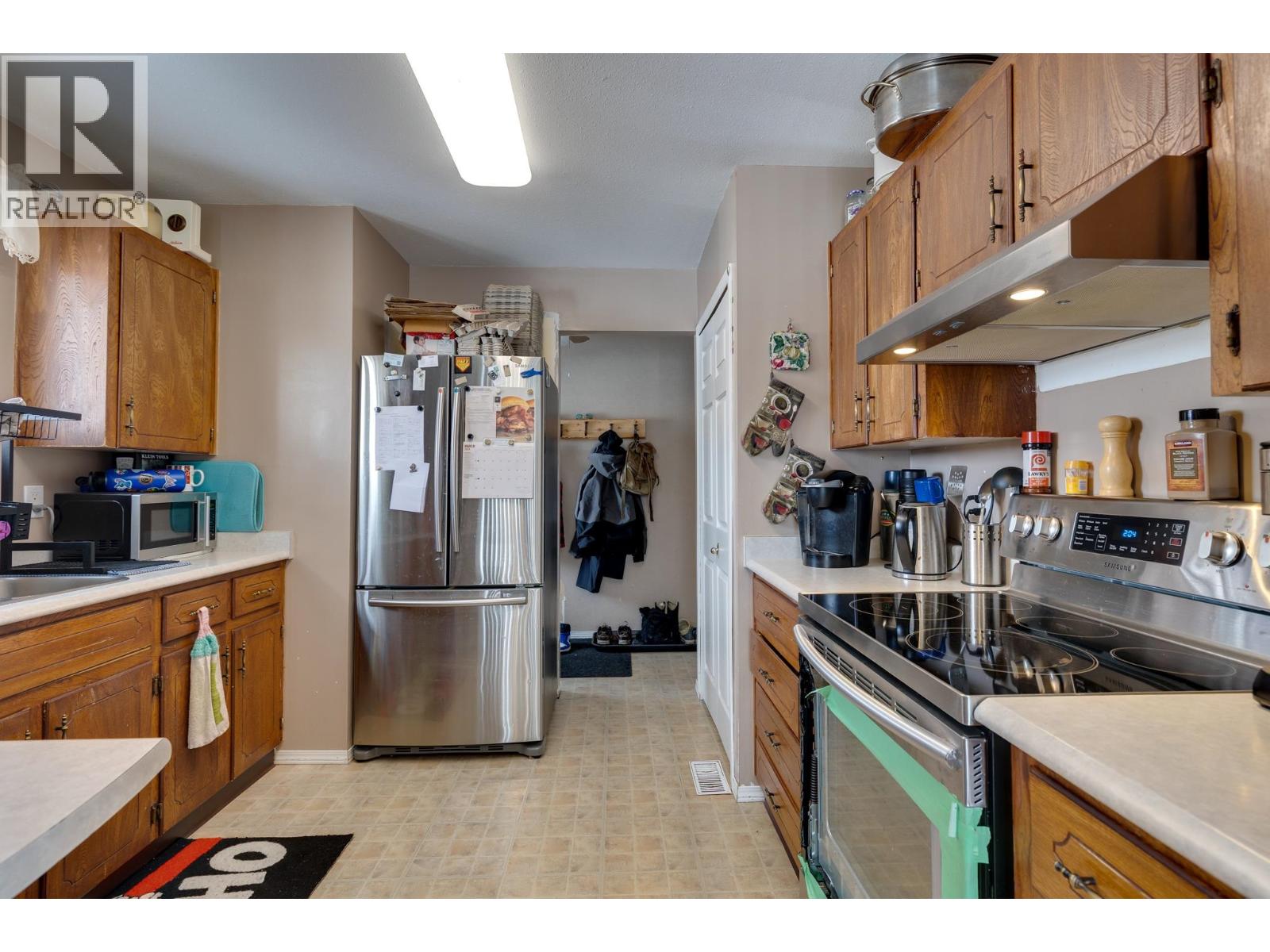 Photo 10 of 22 — 1930 E BITTNER ROAD · Prince George, BC