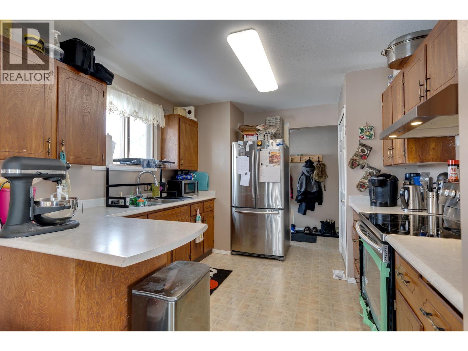 Photo 11 of 22 — 1930 E BITTNER ROAD · Prince George, BC