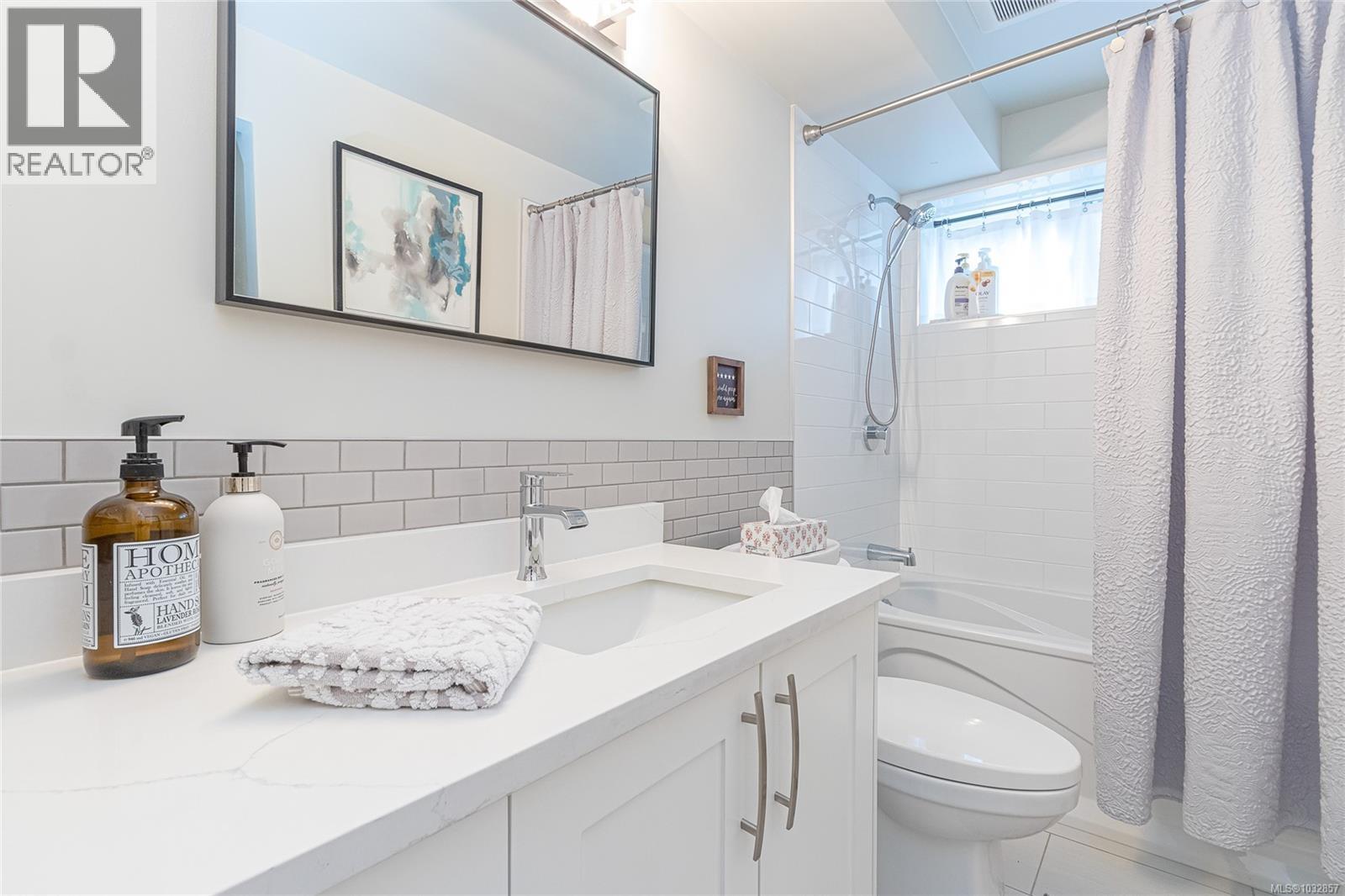 2172 Dockside Way - 45