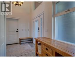 825 Bayview Heights Road, Gibsons, BC V0N1V8 Photo 17