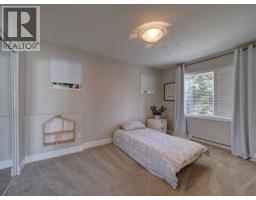 825 Bayview Heights Road, Gibsons, BC V0N1V8 Photo 19