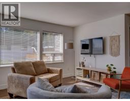 825 Bayview Heights Road, Gibsons, BC V0N1V8 Photo 21