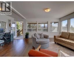 825 Bayview Heights Road, Gibsons, BC V0N1V8 Photo 23