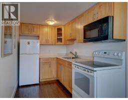 825 Bayview Heights Road, Gibsons, BC V0N1V8 Photo 24
