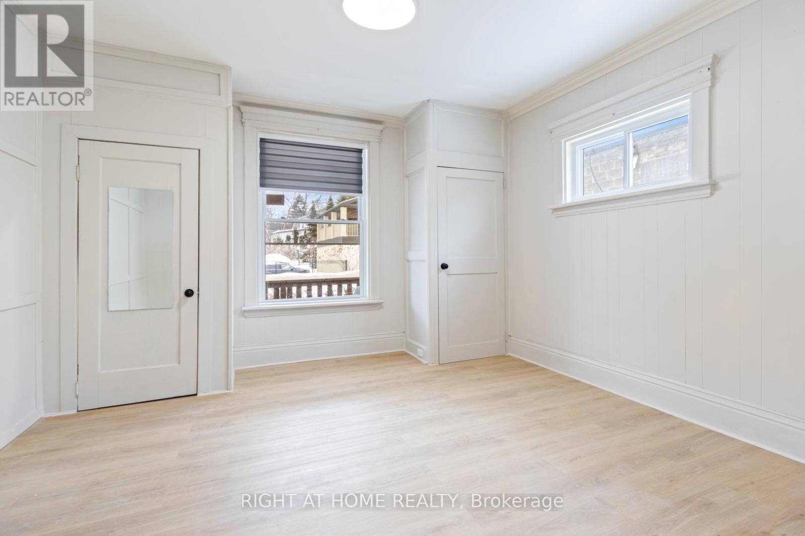 MAIN FLOOR – 443 ONTARIO STREET